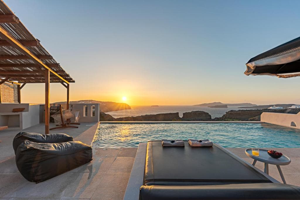 Santorini Sunset Villa - Φωτογραφία 2